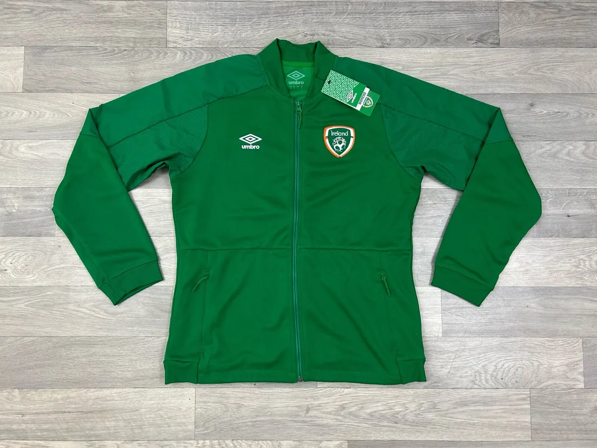 NEW Umbro Ireland Football Jacket Women's 14 - Image 1