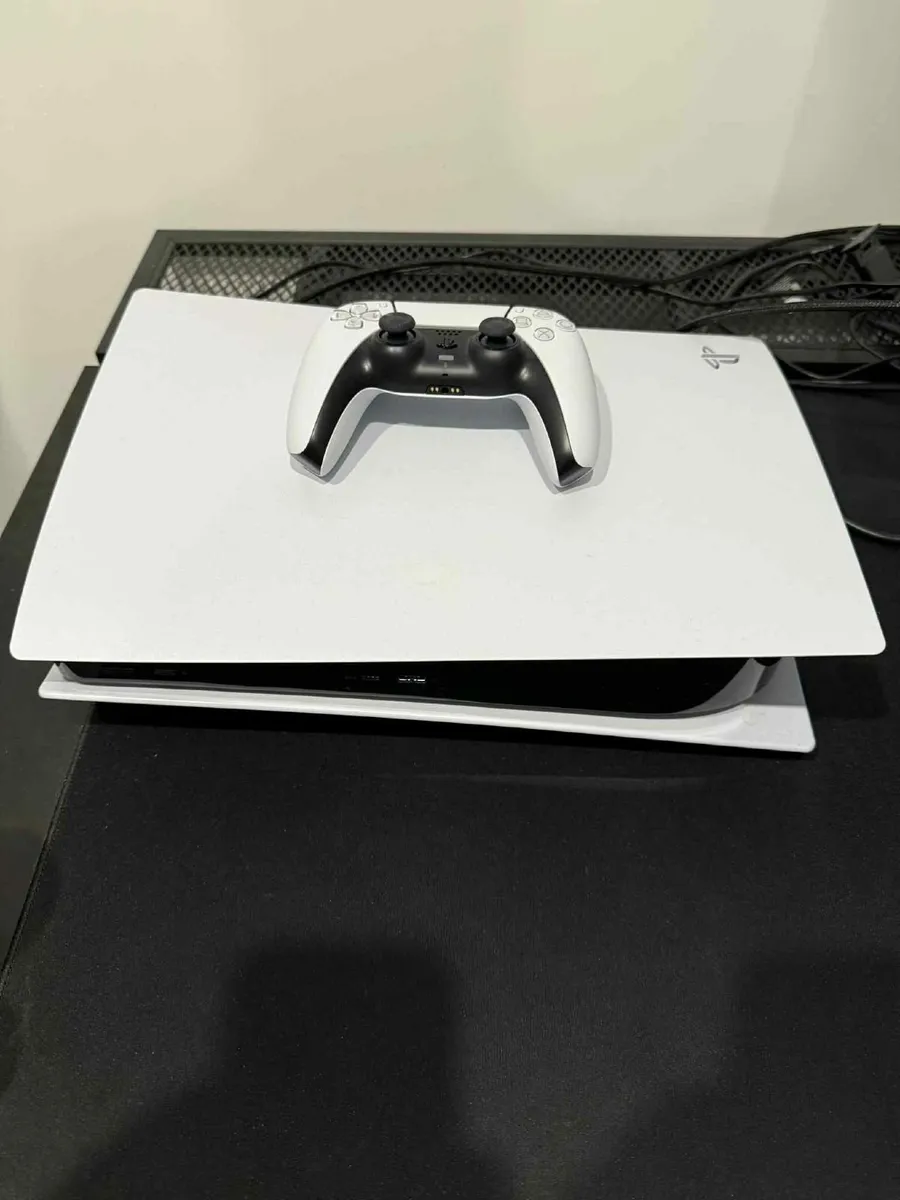 SAMSUNG MONITOR PLAYSTATION 5 ...etc - Image 2