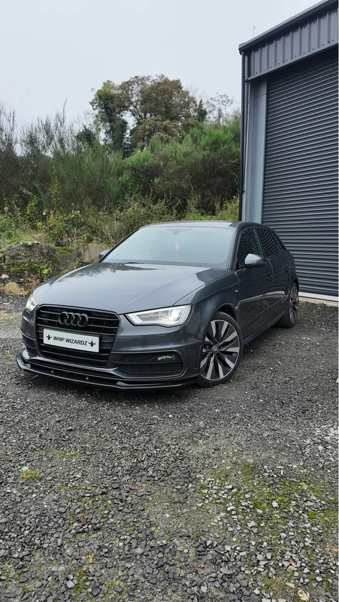 2015 Audi A3 S line - Image 4