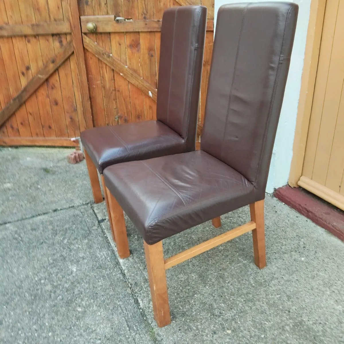 High back Chairs - Image 2