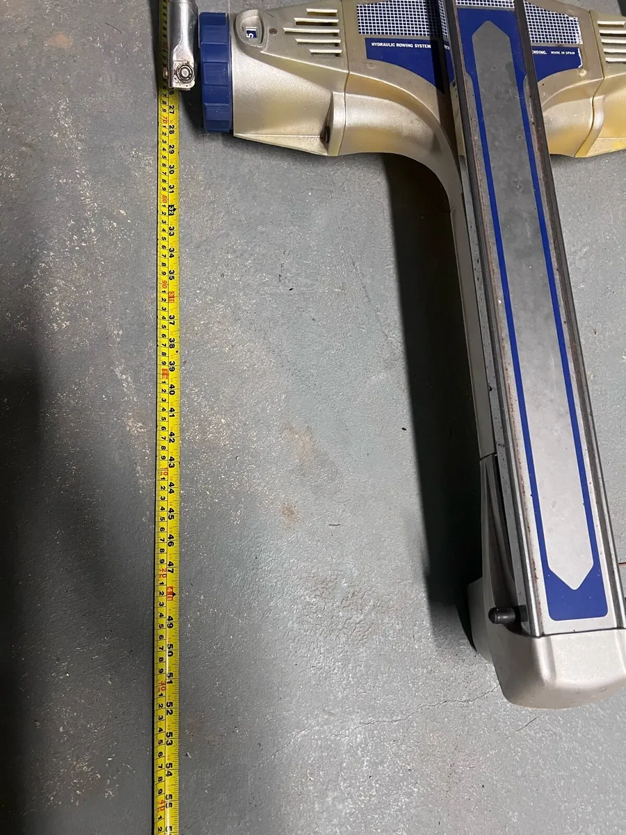 Rowing Machine - Image 4