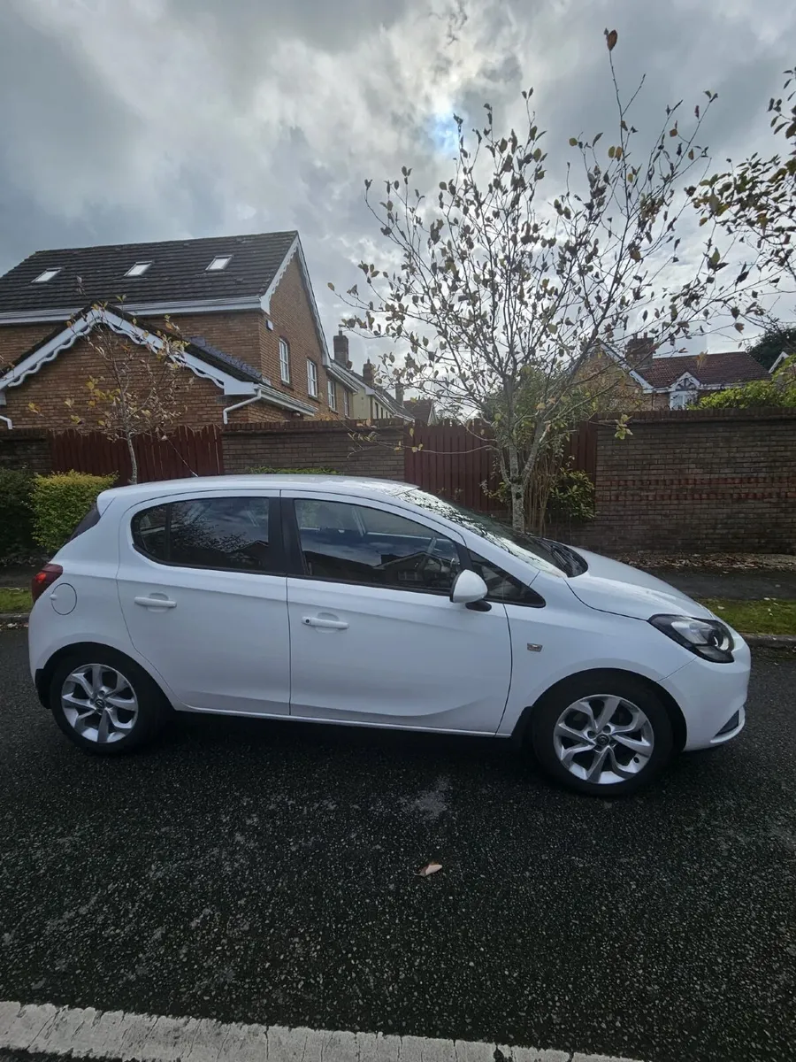 Opel Corsa 2015 - Image 2