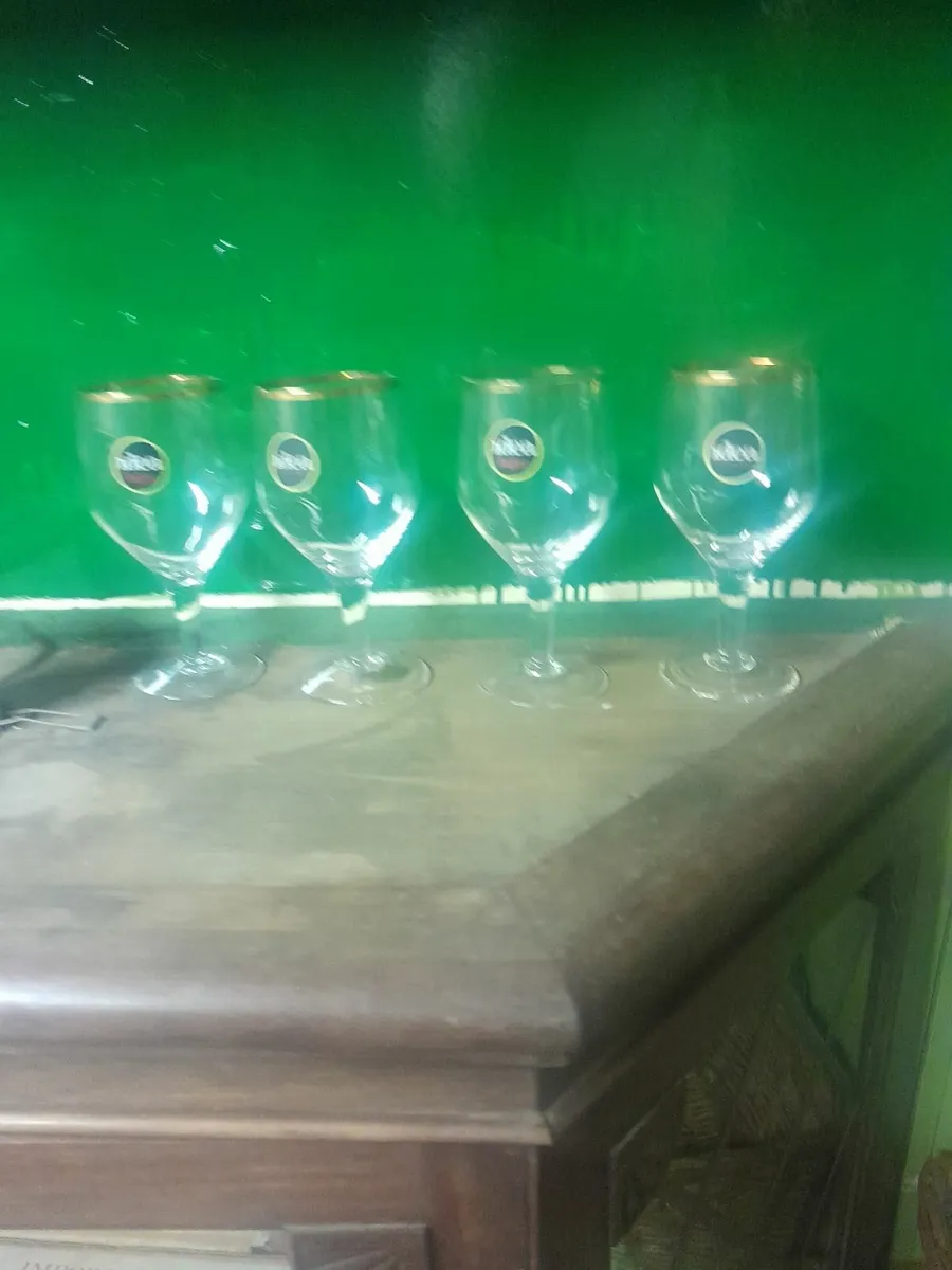 Four vintage  idea lager glasses - Image 1