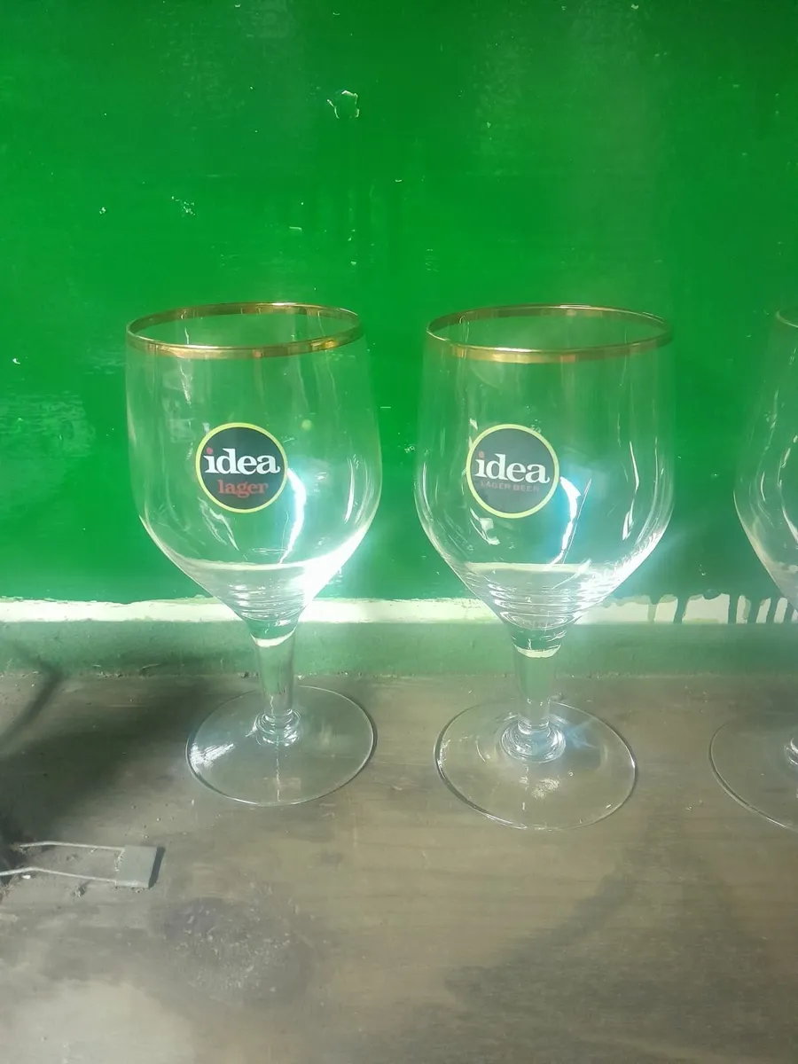 Four vintage  idea lager glasses - Image 3
