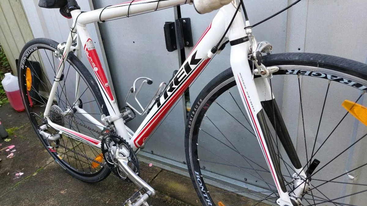 Trek 1.2 Series Road Bike - Image 3