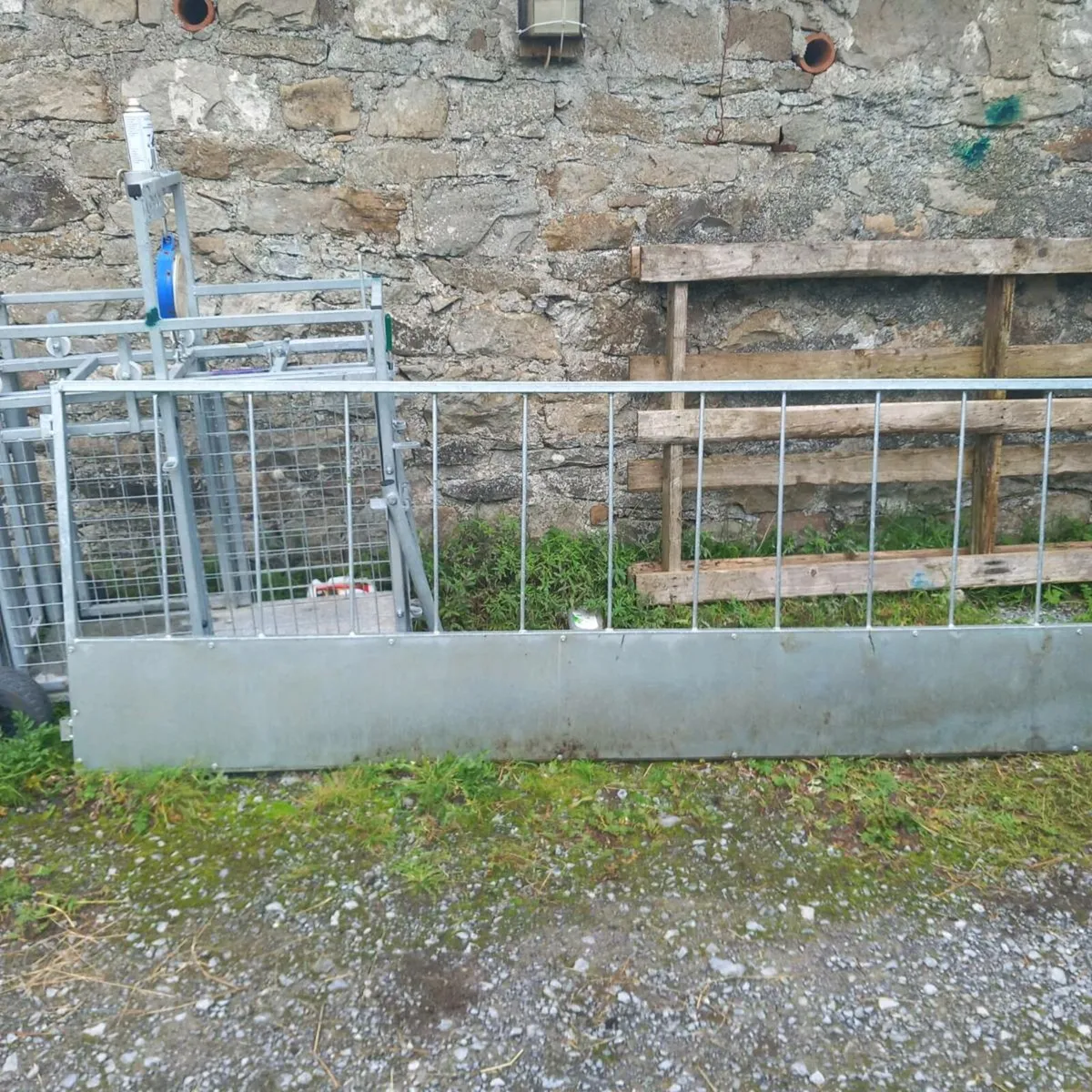 Feed barriers for sheep - Image 1