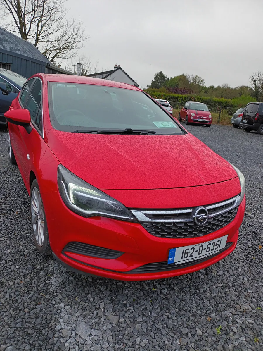Opel Astra 2016 - Image 1