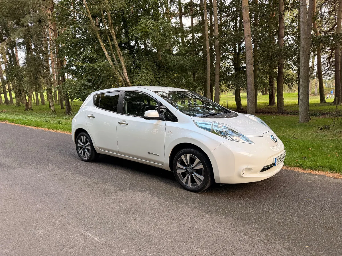 Nissan Leaf EV SVE + 6.6kW Charger - Image 1