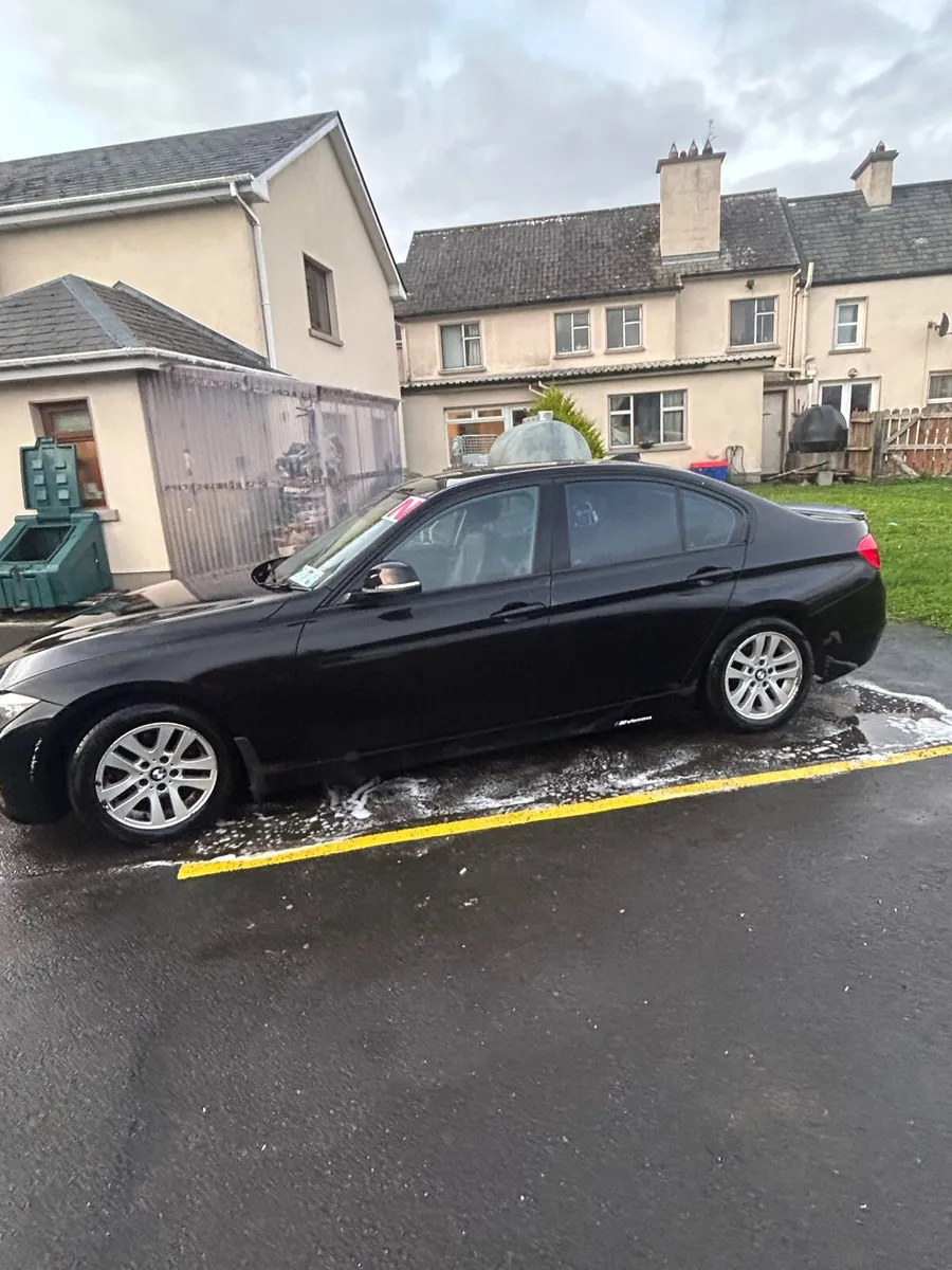 BMW 320d 2013 - Image 4