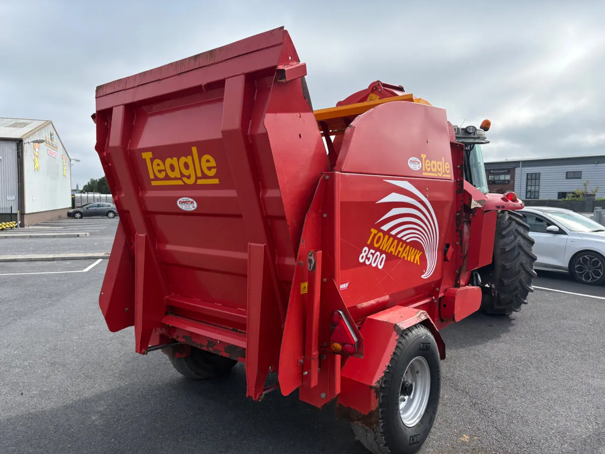 Teagle 8500 Straw blower / Silage Feeder - Image 4