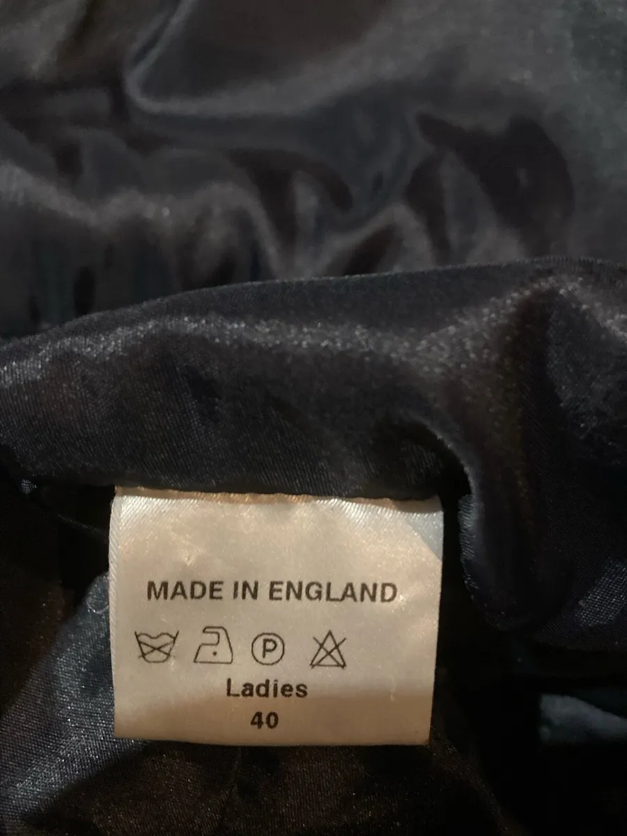 Ladies black Hunt Coat - Image 4