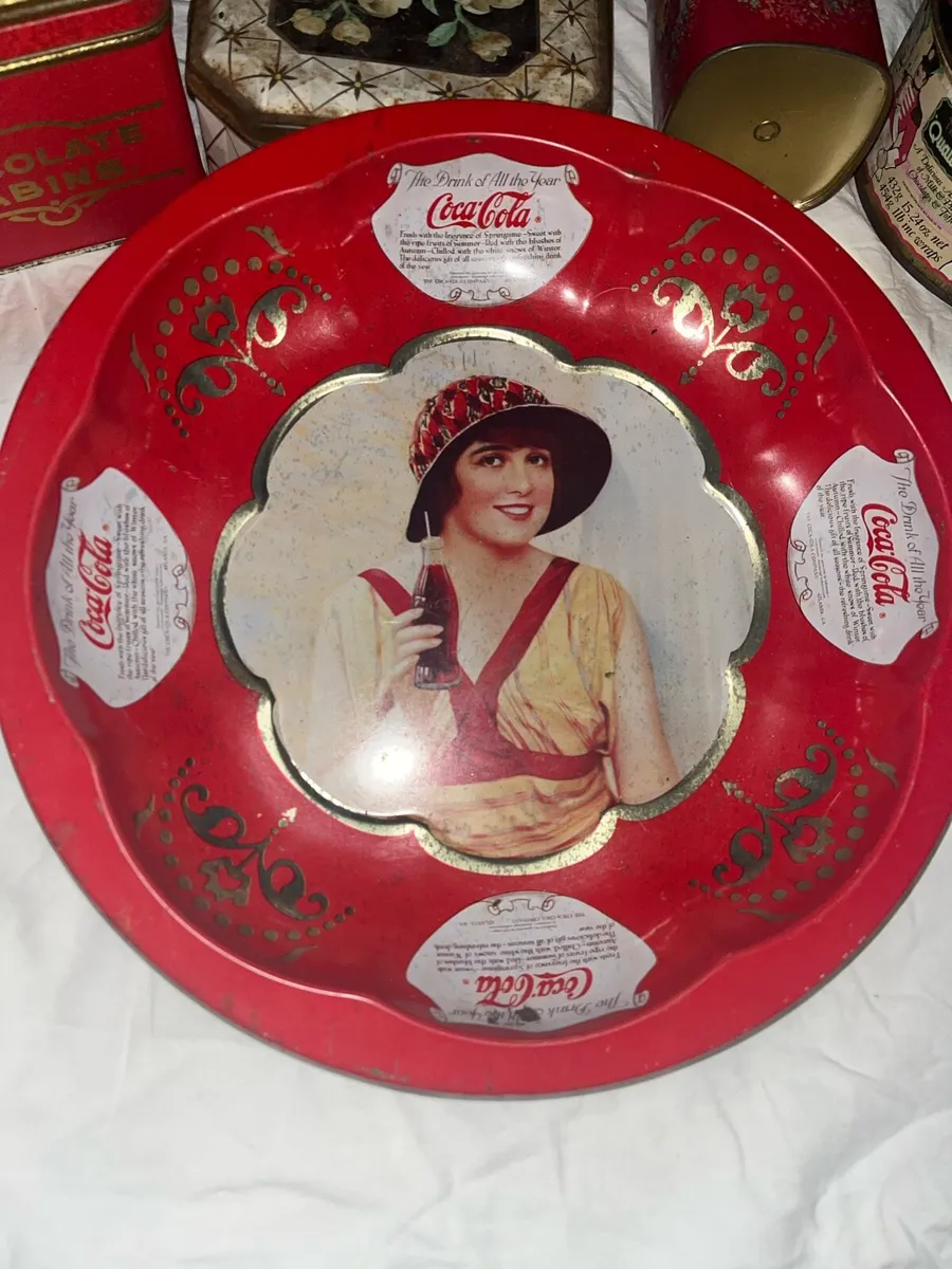 Selection of old trays - Image 2