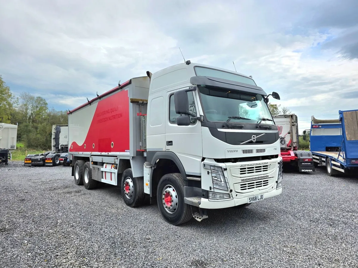Volvo FM Bulk Blower - Image 1