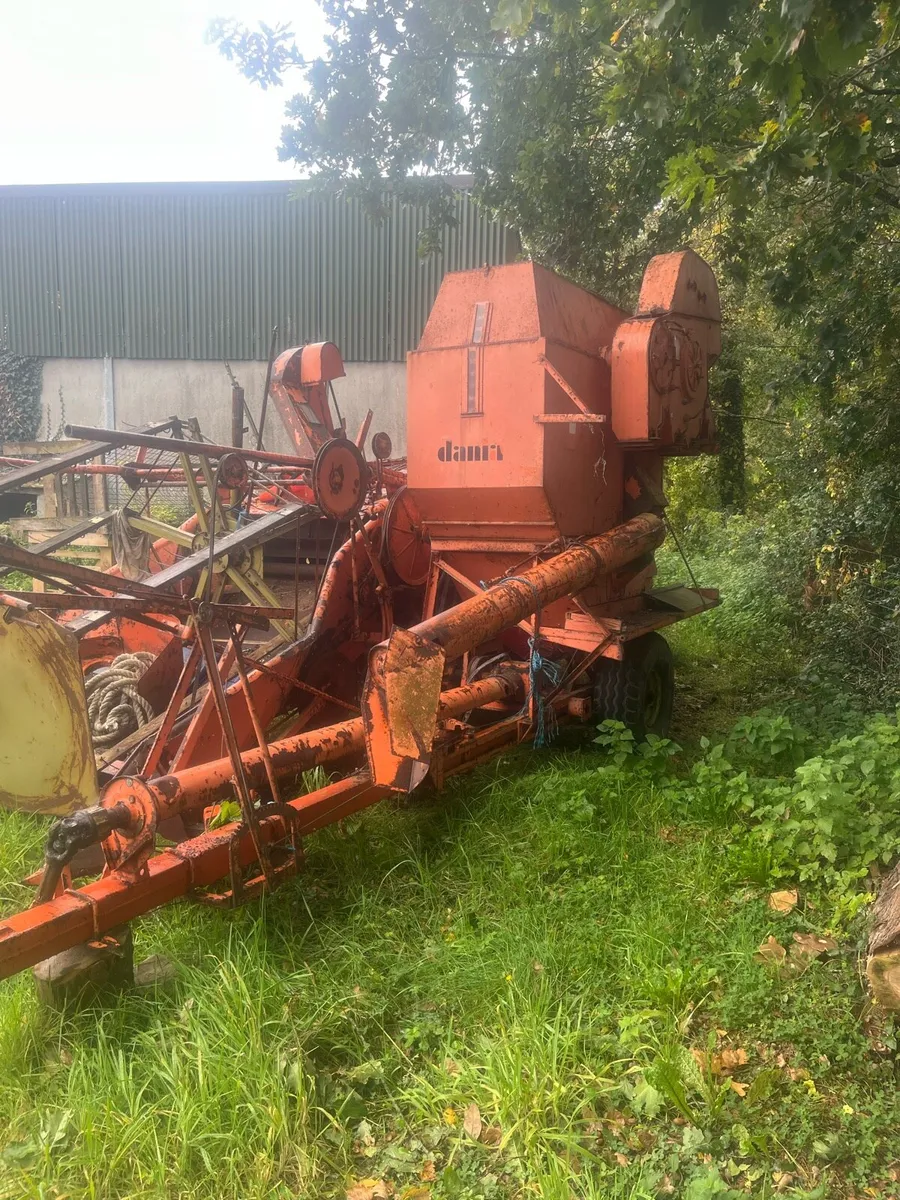 Dania combine - Image 3