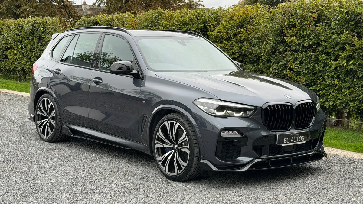 2021 BMW X5 45e M Sport N1 Commercial - Image 1