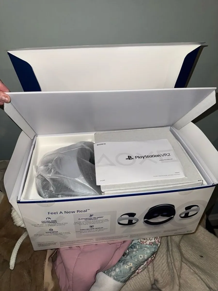 Consoles & Accessories - Image 2