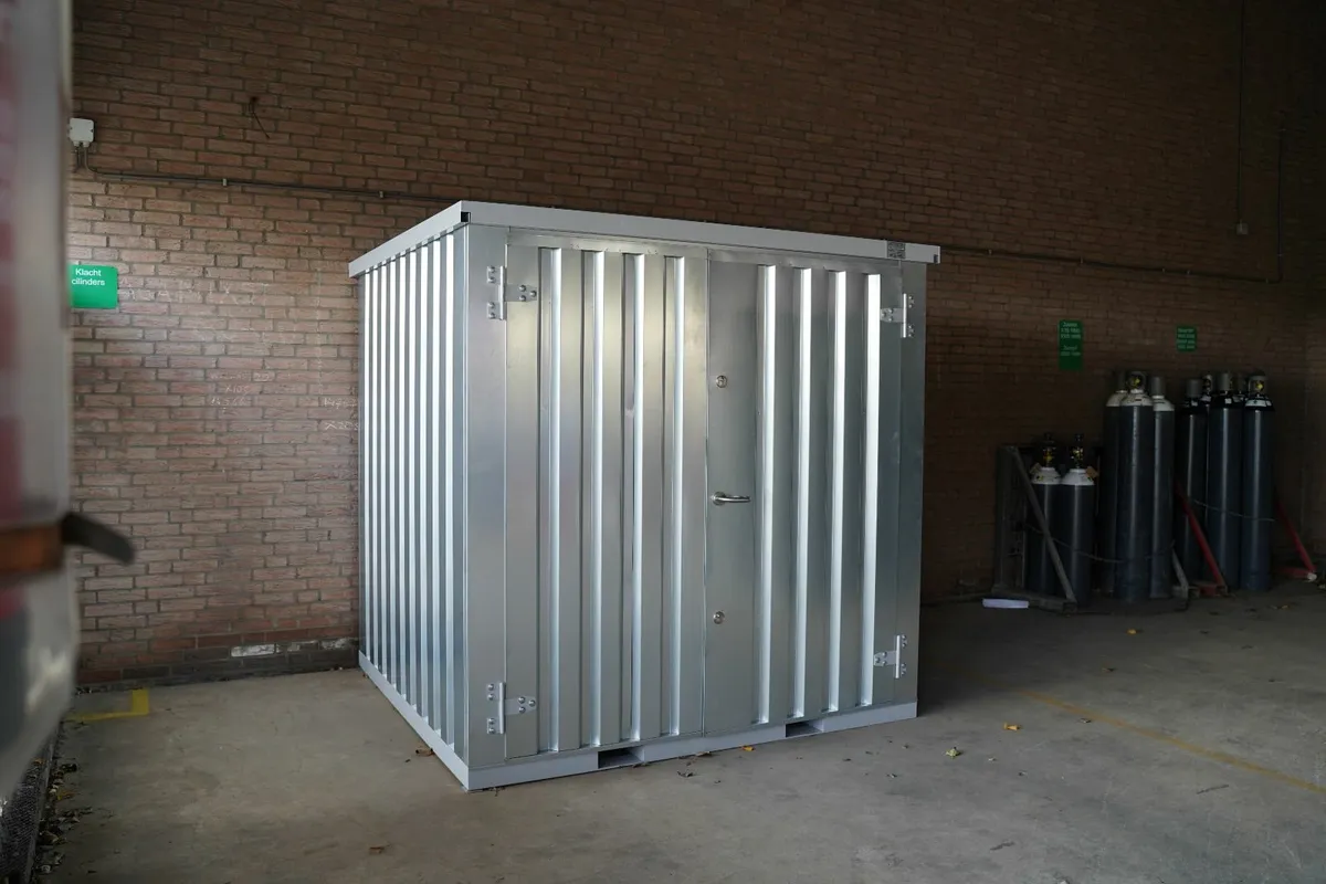 Galvanized container 2x2 meters - Image 1