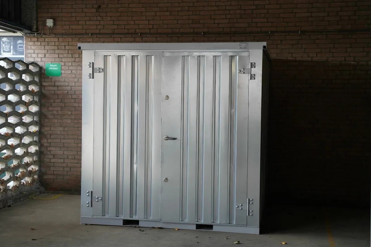 Galvanized container 2x2 meters - Image 2