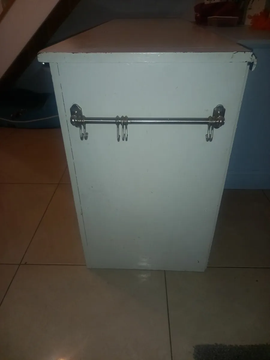 Kitchen storage - Image 4