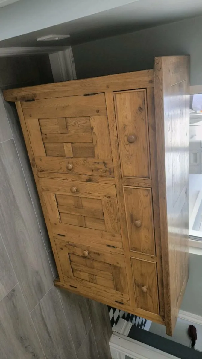 Sideboard - Image 4