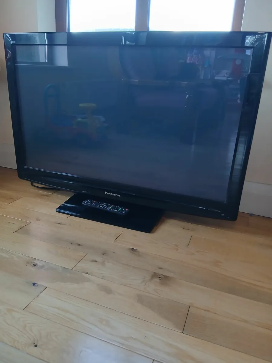 Panasonic 42 Inch Plasma TV - Image 1