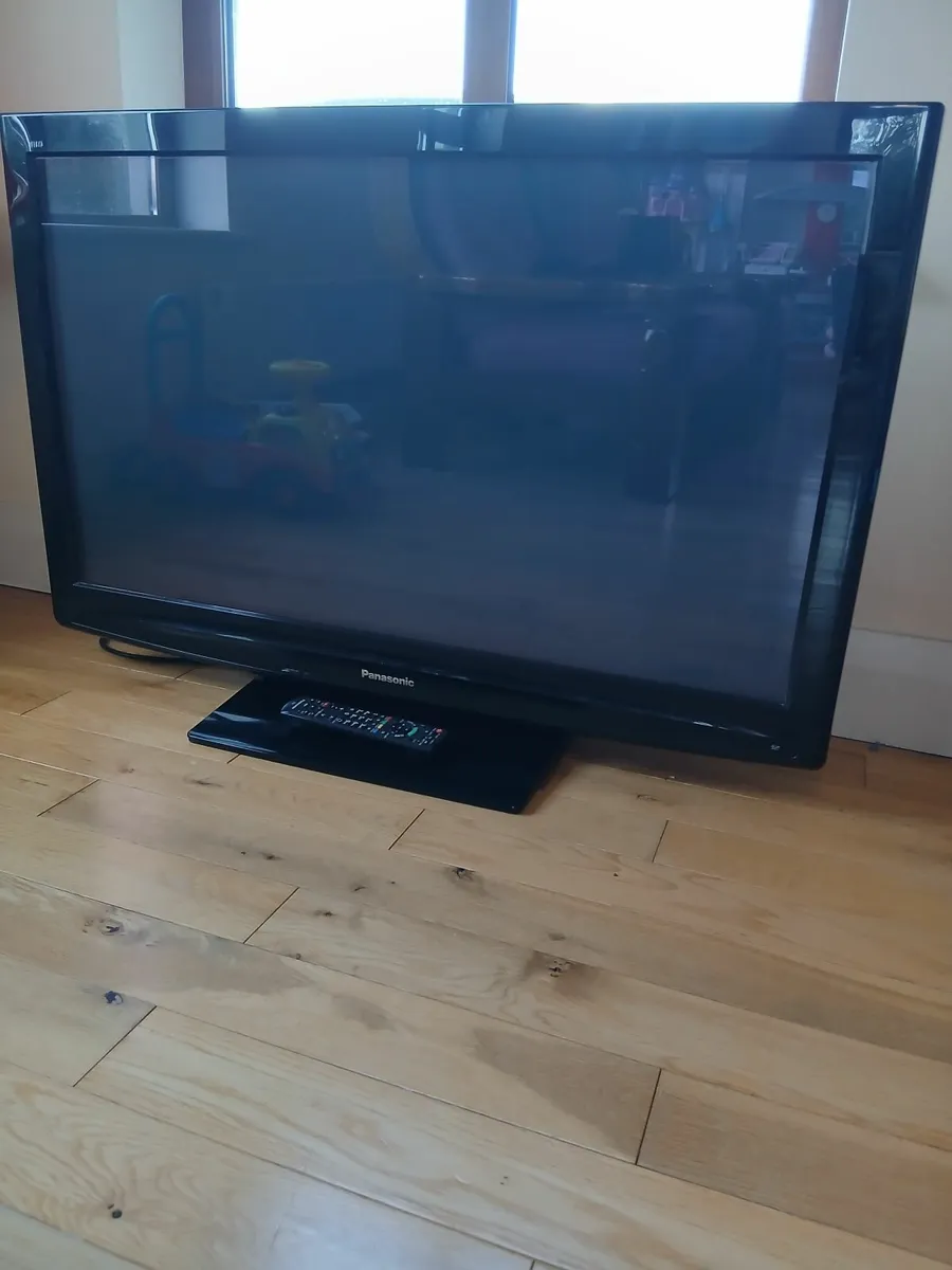 Panasonic 42 Inch Plasma TV - Image 2