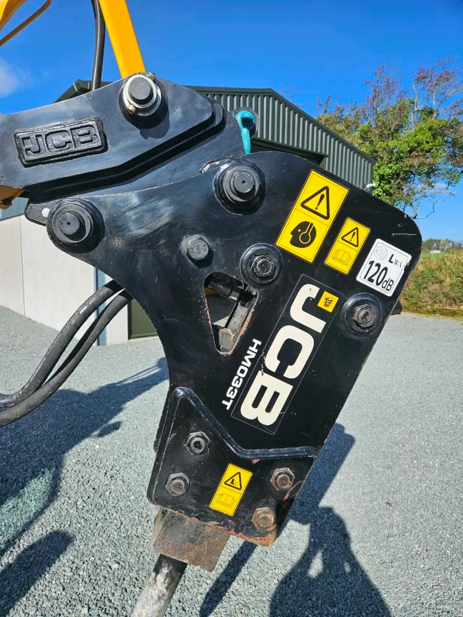 Jcb 3cx  rockbreaker - Image 2
