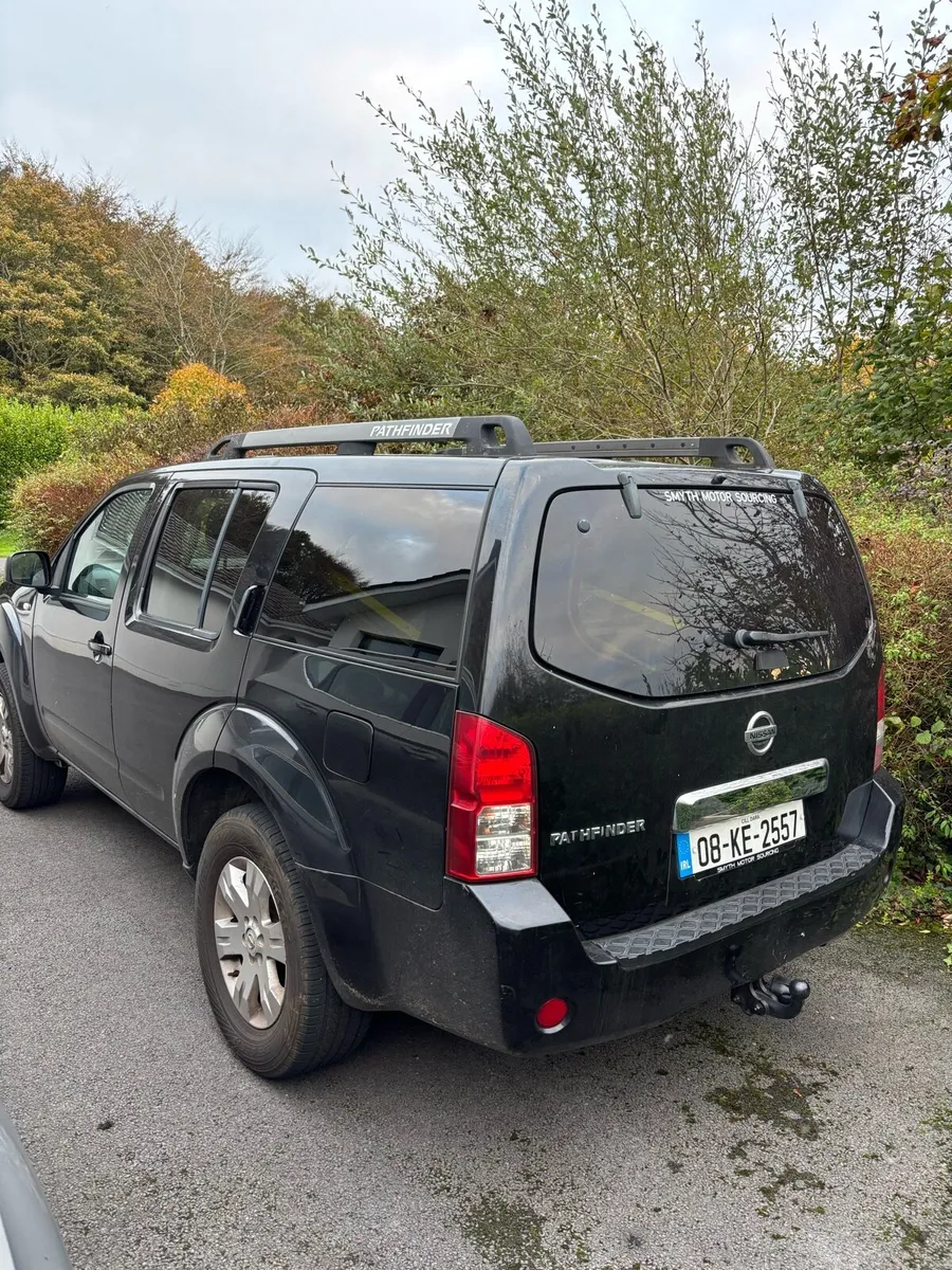 Nissan Pathfinder - Image 2