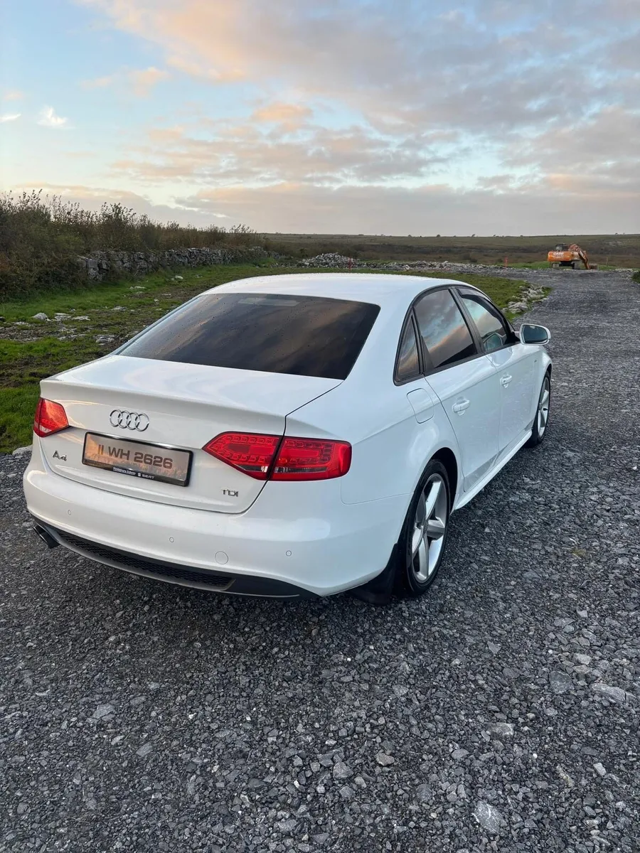 Audi a4 black edition - Image 4