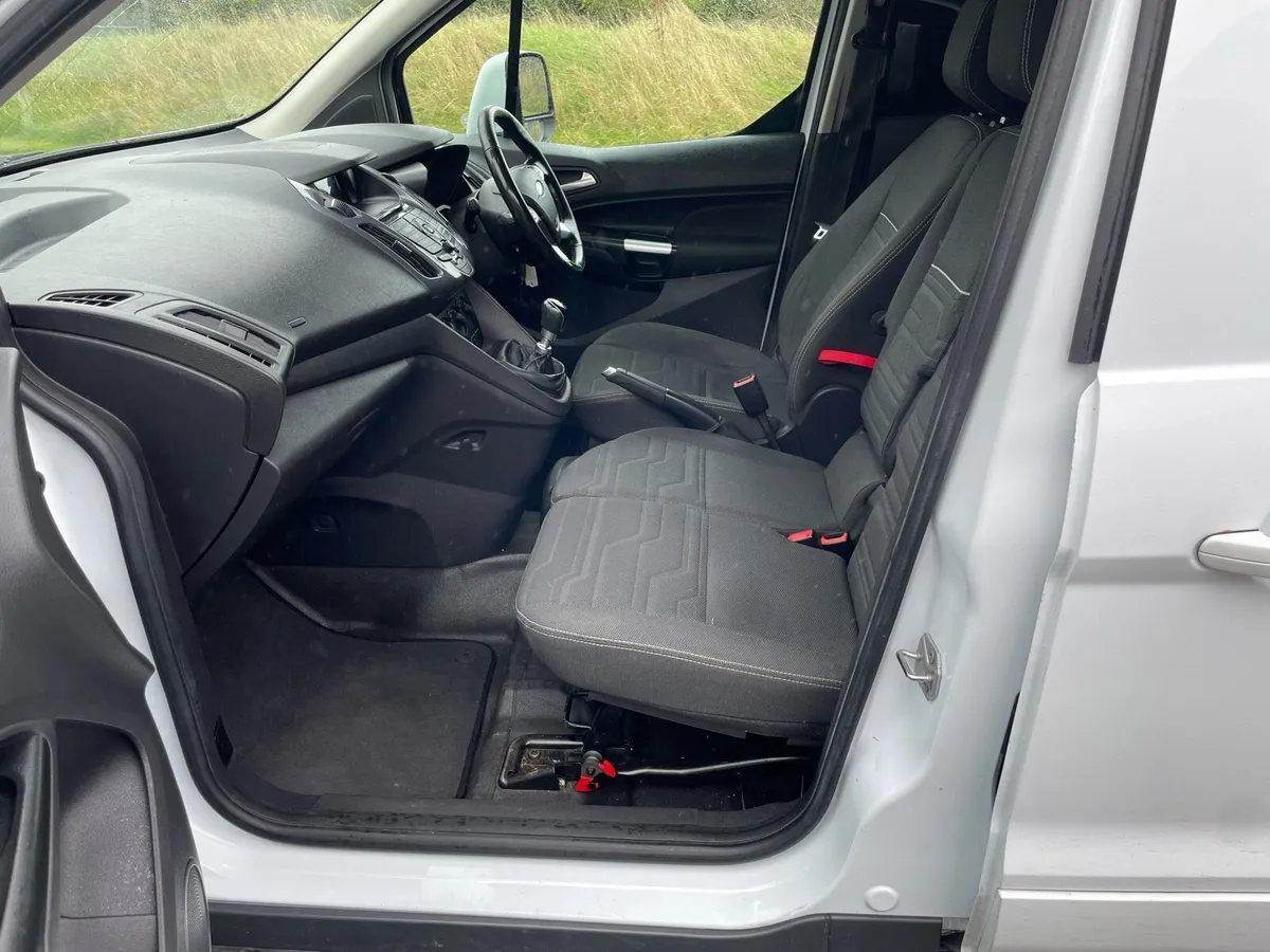 172 ford transit connect 1.5 diesel test 2/26 - Image 3
