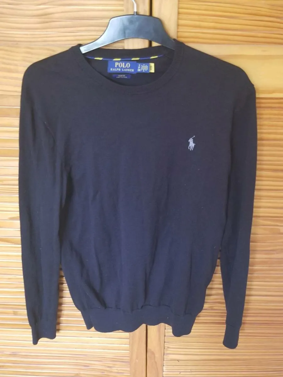 Designer sweaters - Image 1
