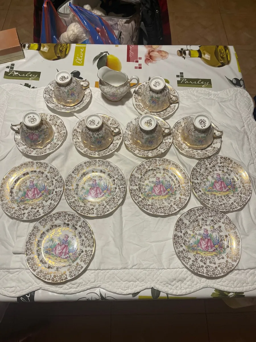 Royal tara teaset - Image 1