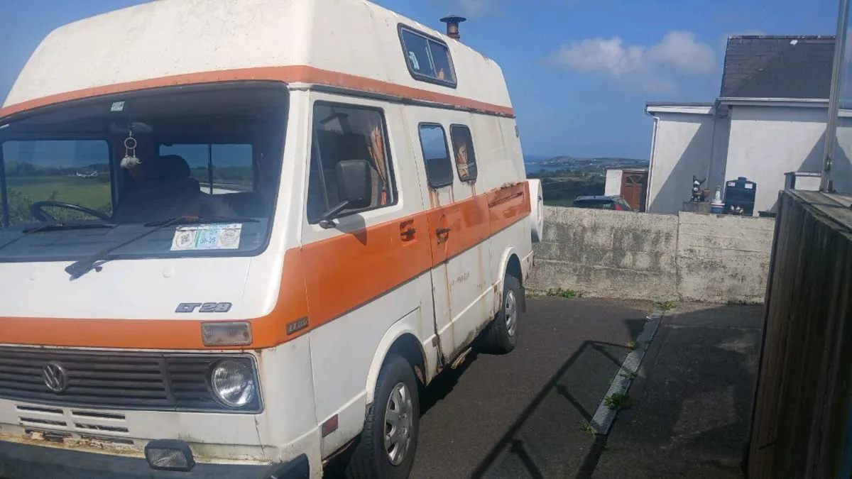 Vintage camper - Image 1