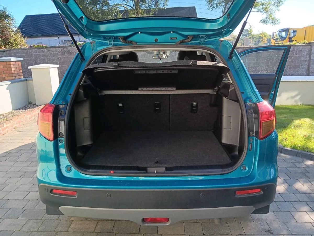 2016 Suzuki Vitara GLX Allgrip 1.6 Diesel - Image 3