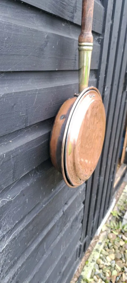 Old  copper  bed warmer  pan - Image 2