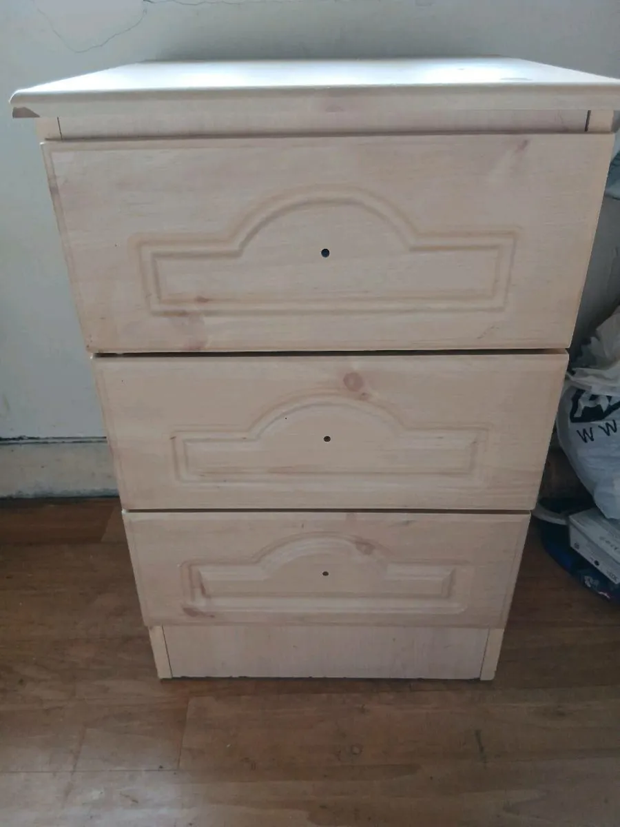 Bedside lockers - Image 2