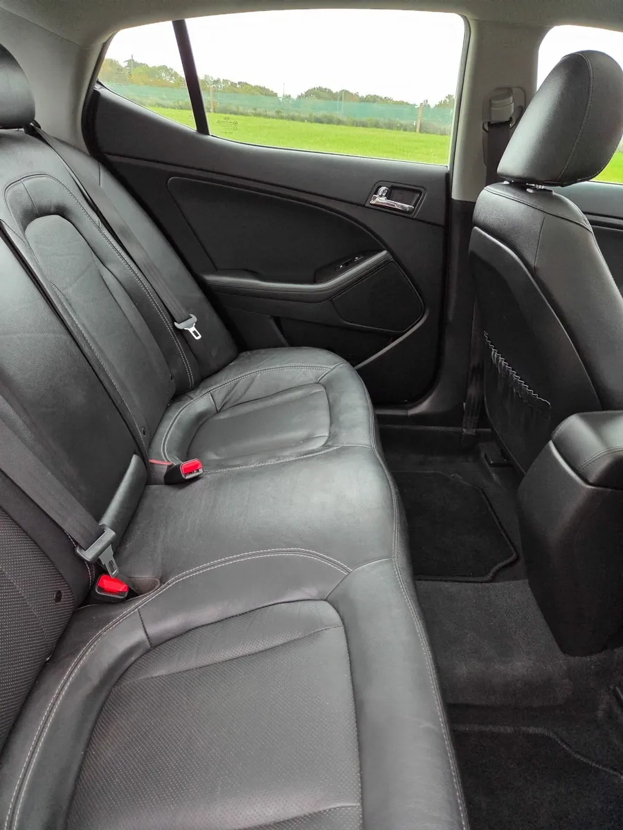 Kia Optima 2013 - Image 4