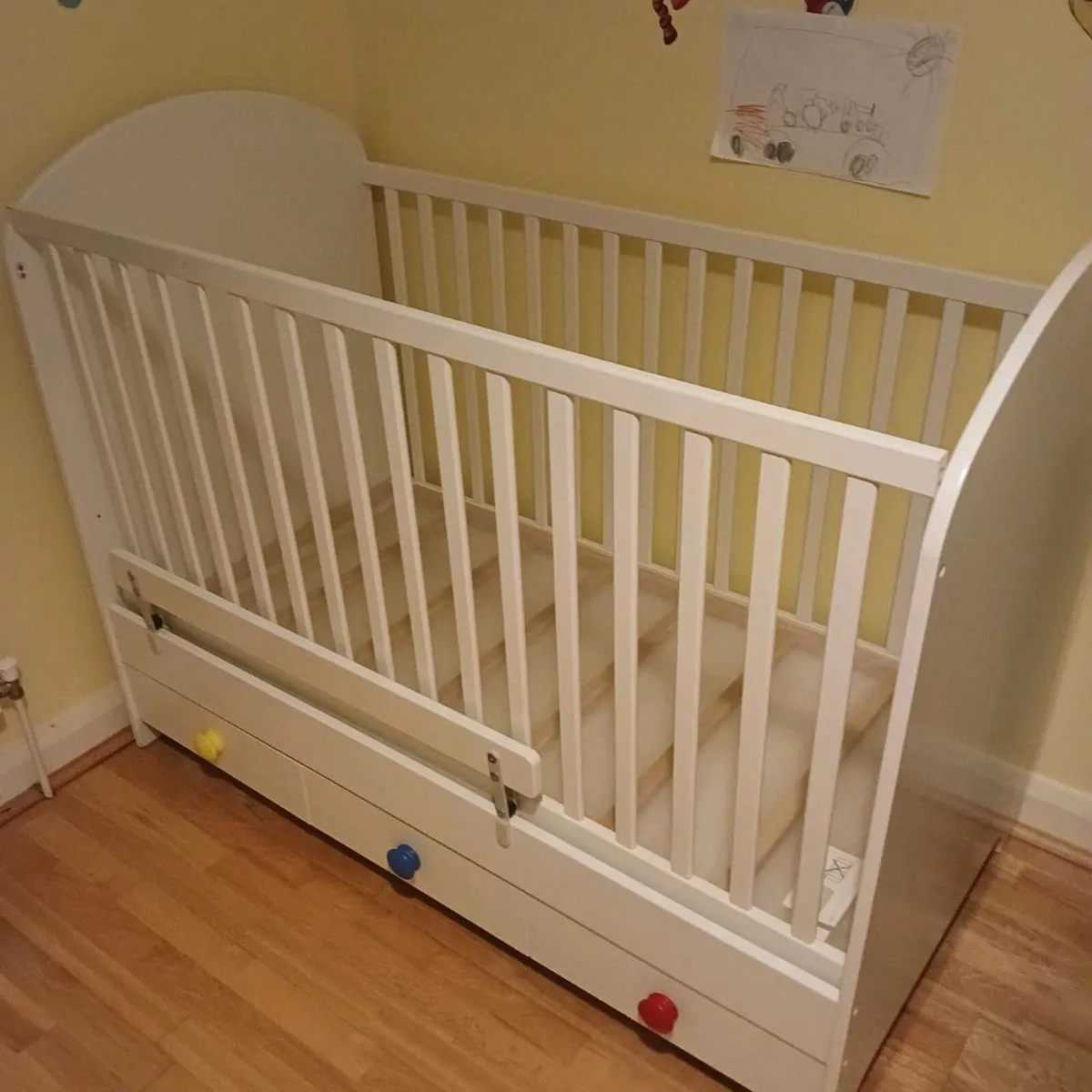 Cot bed with drawers - Image 1