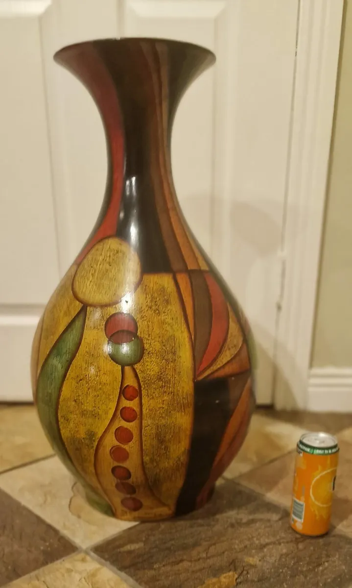 Large Vase - Image 2