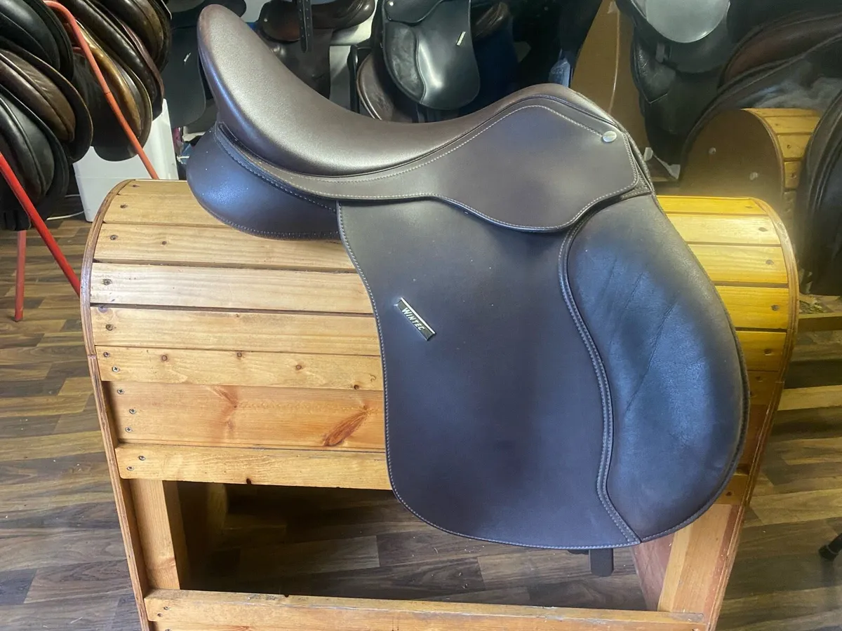 Brown Wintec adjustable saddle - Image 3