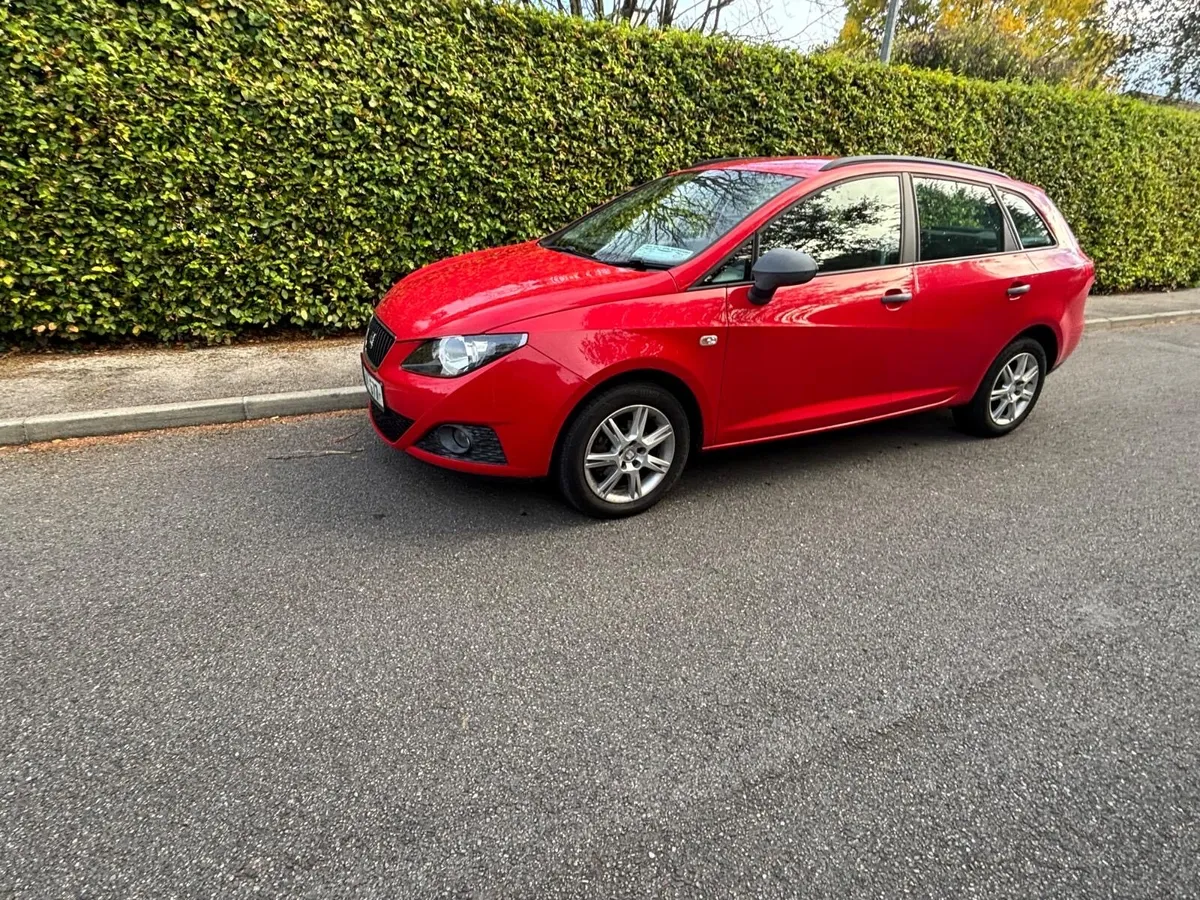2012 Seat Ibiza 1.2 Petrol, LOW KMS! FSH! NCT! - Image 2