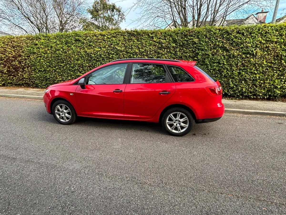 2012 Seat Ibiza 1.2 Petrol, LOW KMS! FSH! NCT! - Image 4