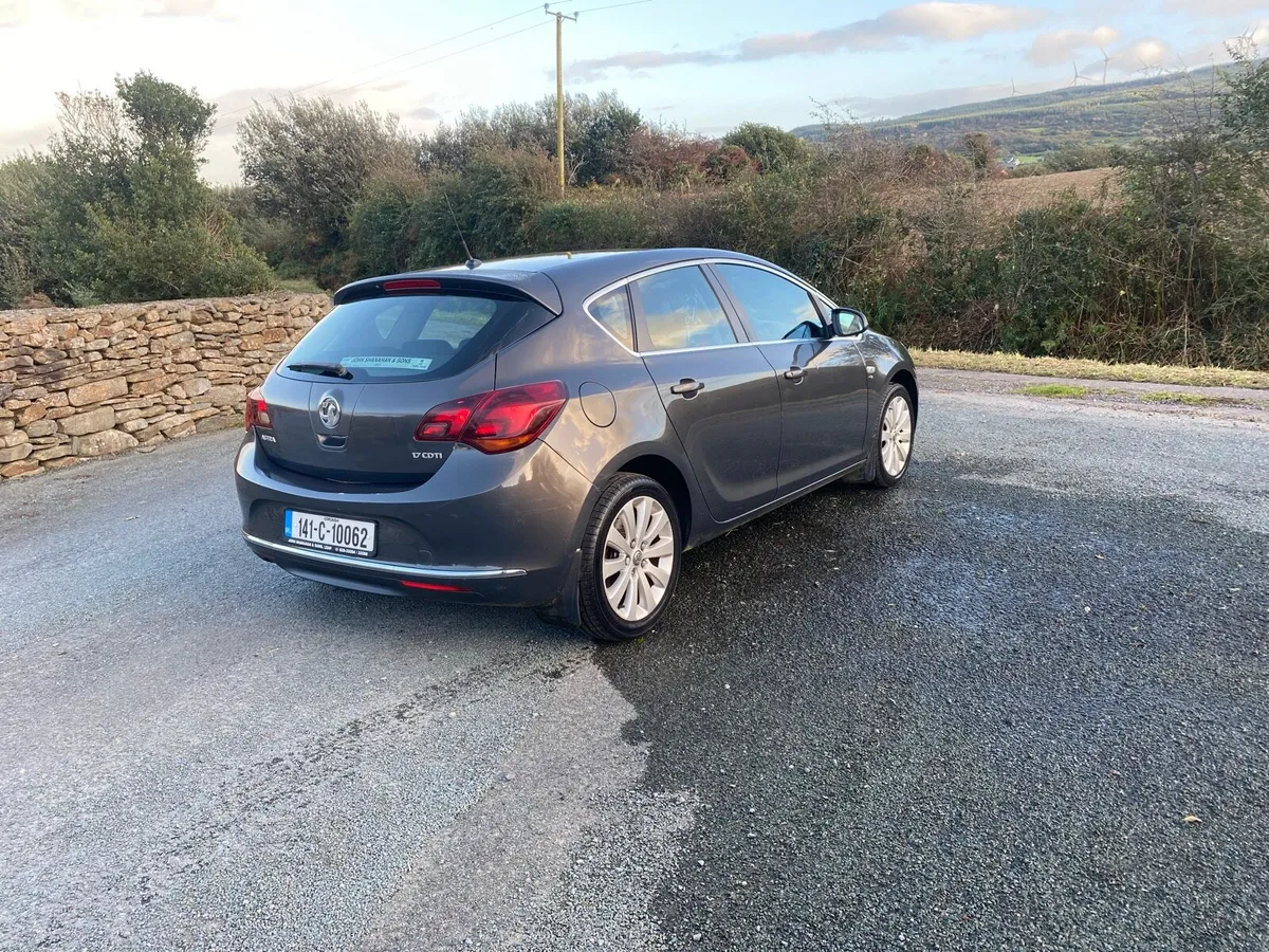 Vauxhall Astra (new nct) - Image 4
