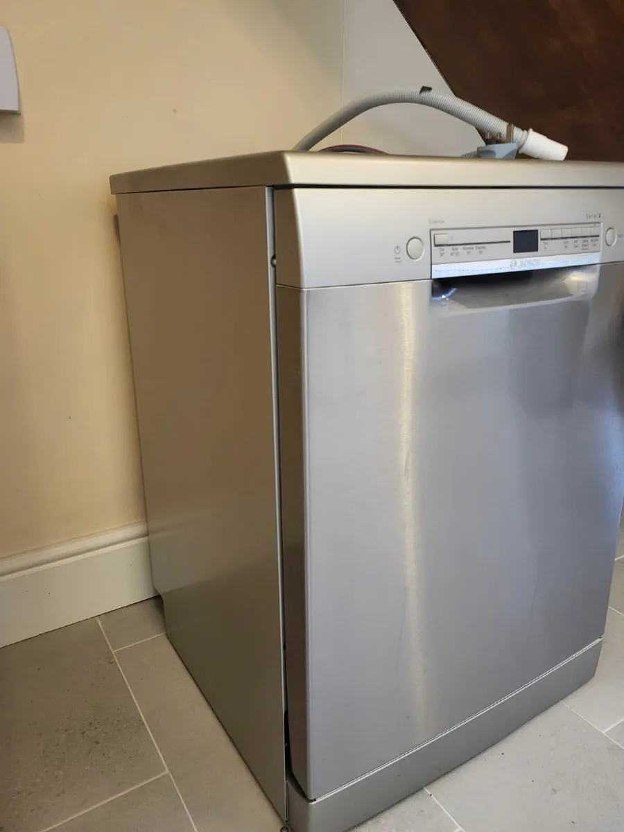 Bosch Dishwasher - Image 3