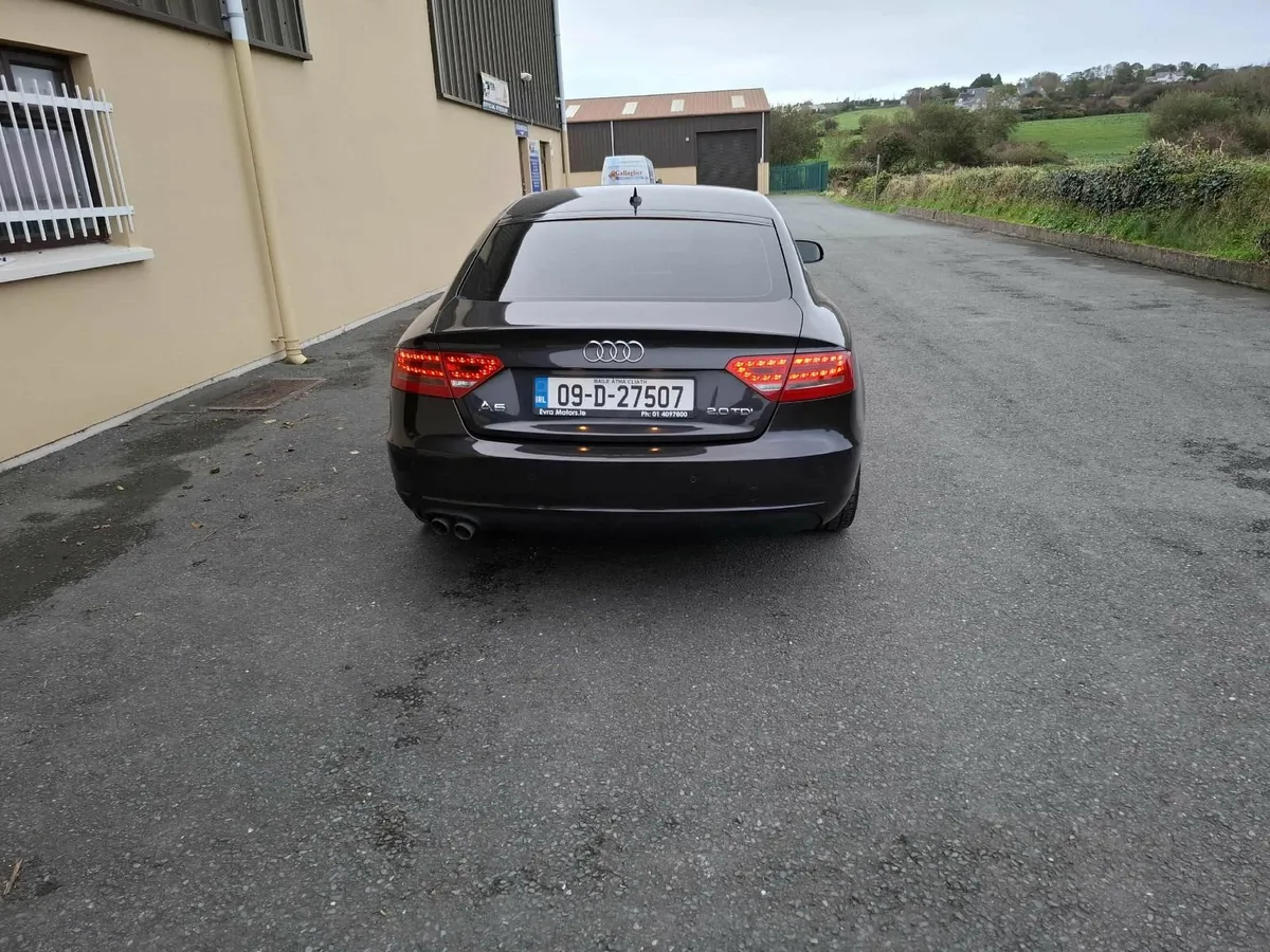 Audi A5 2009 - Image 4