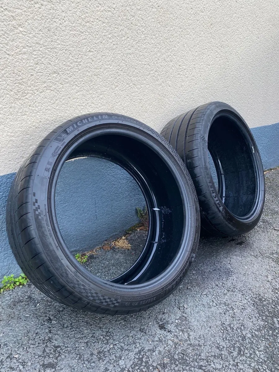 Michelin PS4s Tyres 255/35/19 - Image 1