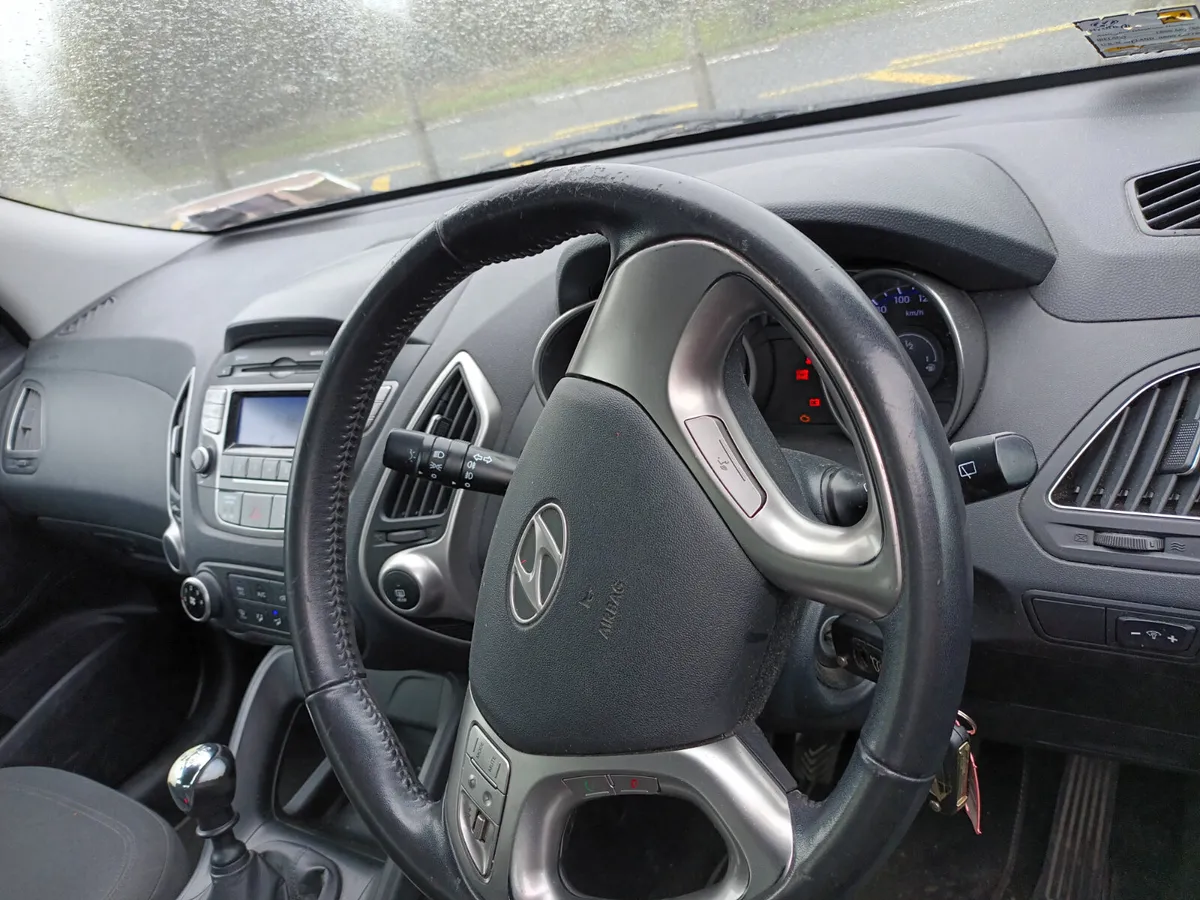 Hyundai ix35 2011 - Image 4