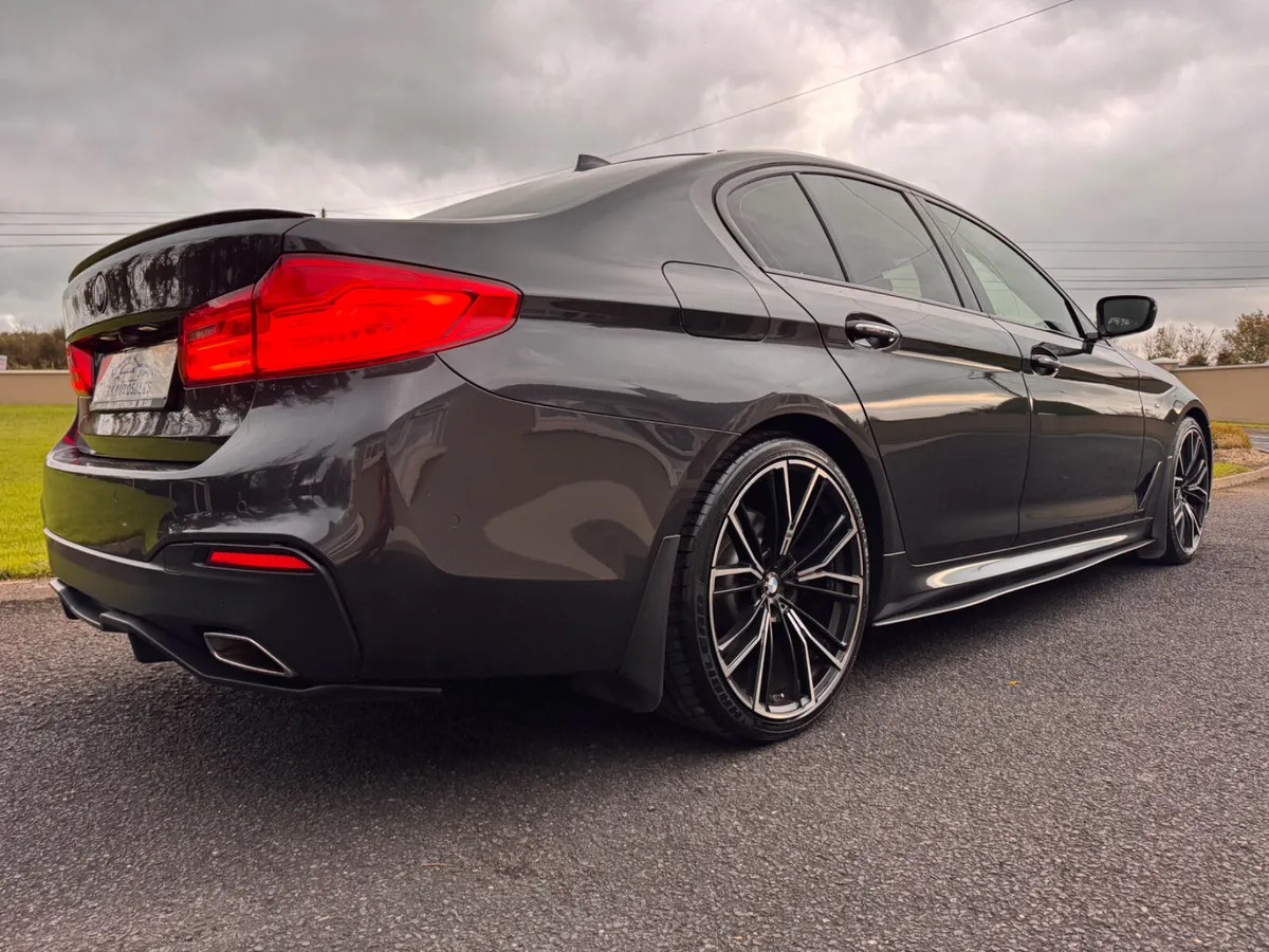2017 BMW 520D M-Sport G30 - Image 2