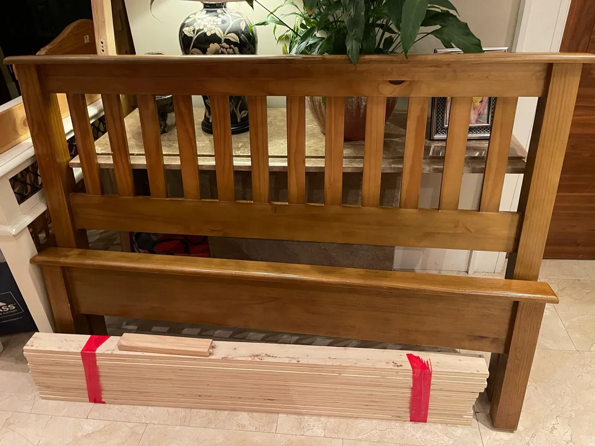Magnificent Modern 4 Ft 6” Wooden Double Bed Frame - Image 2