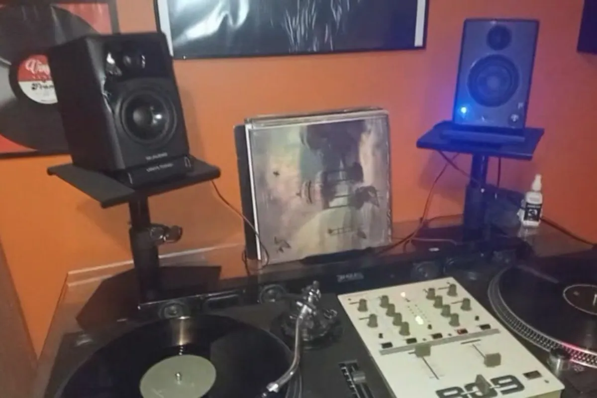 Pioneer sl  Technics  mk 2 Pair with 100+ vinyl - Image 1